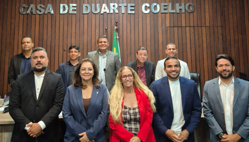 A Câmara de Igarassu realizou 5ª Sessão Extraordinária para apreciação do PPA e da LOA 2026